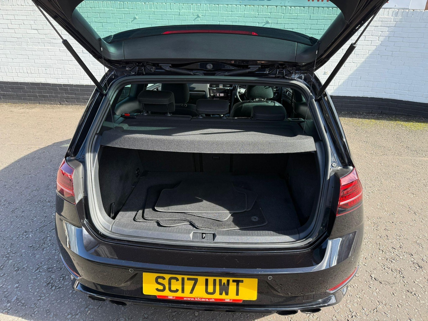 Used Volkswagen Golf 2017 for sale - 77029553: Photo 25