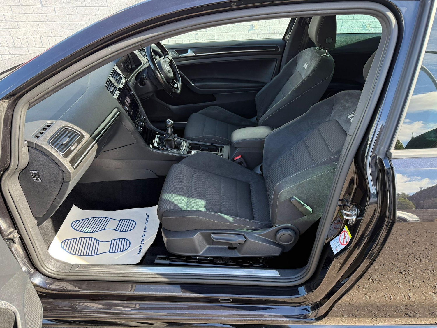 Used Volkswagen Golf 2017 for sale - 77029553: Photo 27