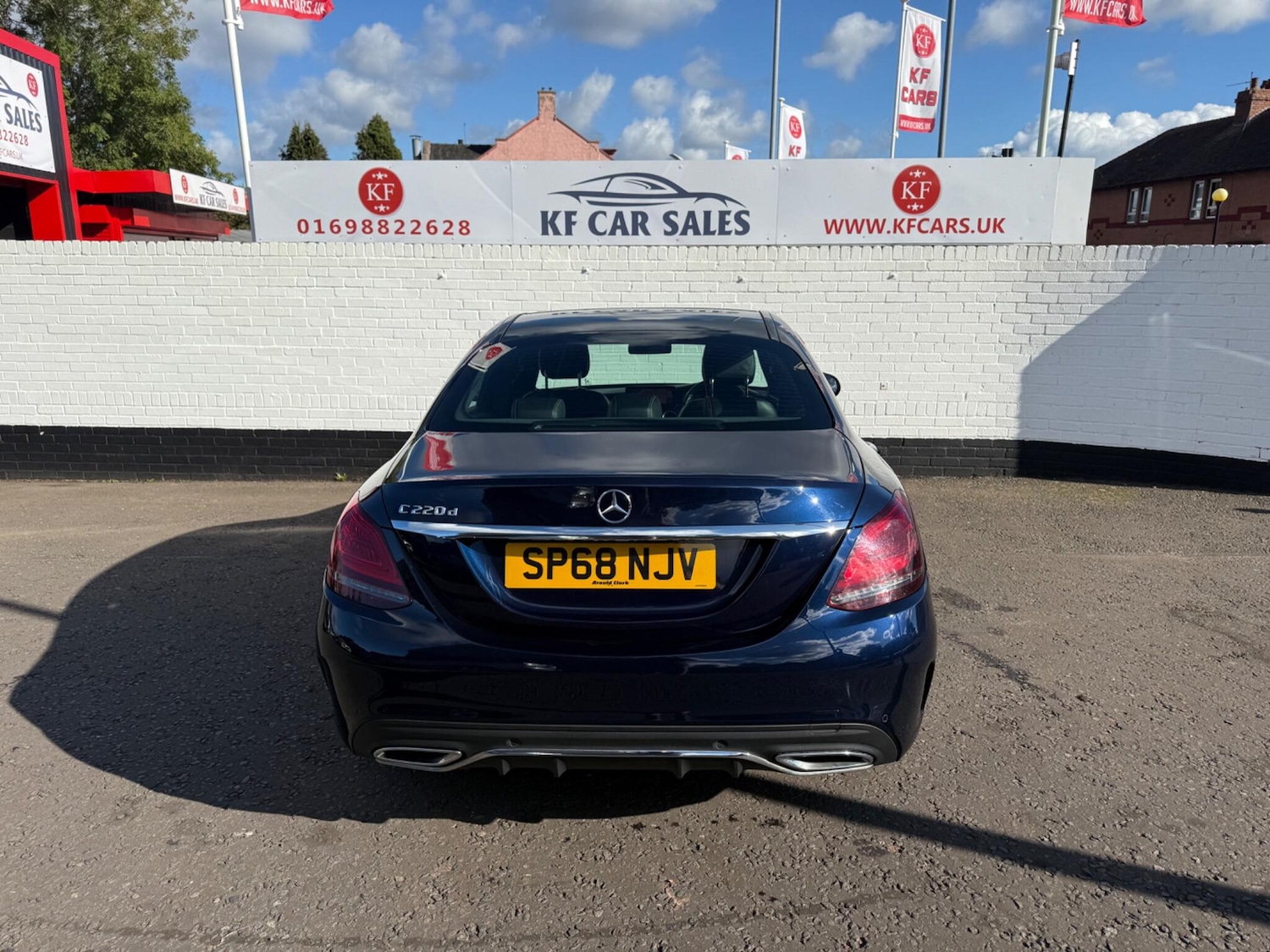 Used Mercedes-Benz C Class 2018 for sale - 76041869: Photo 9