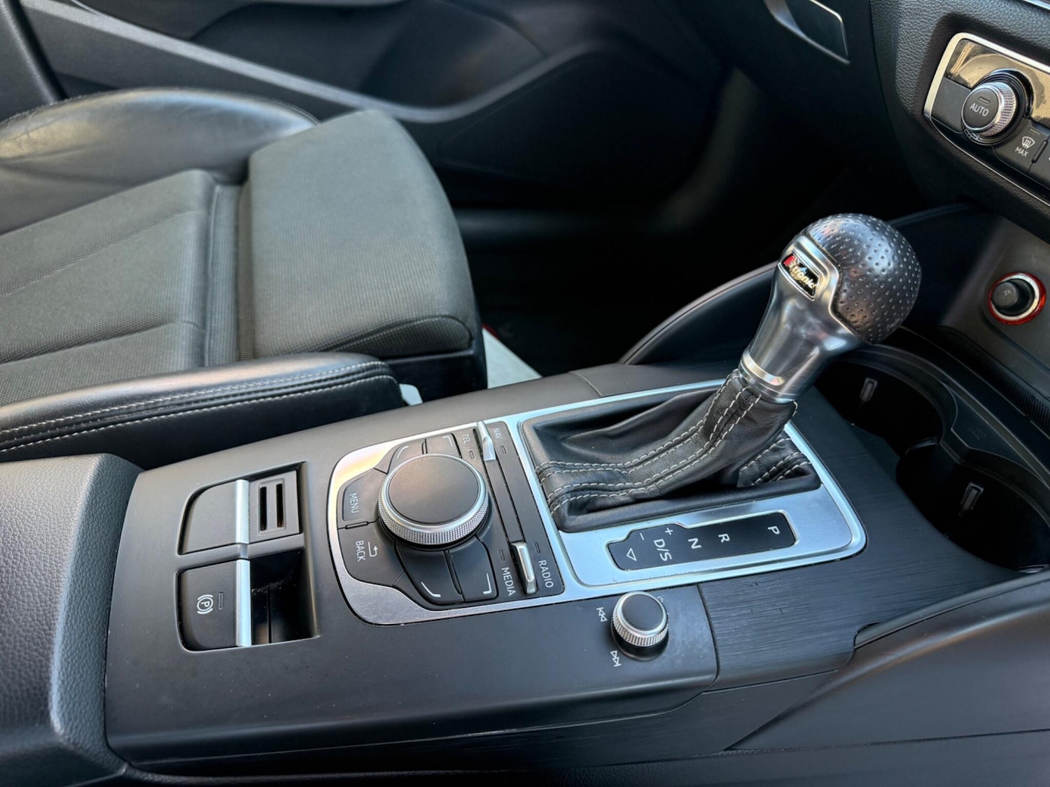 Used Audi A3 2014 for sale - 76990824: Photo 14