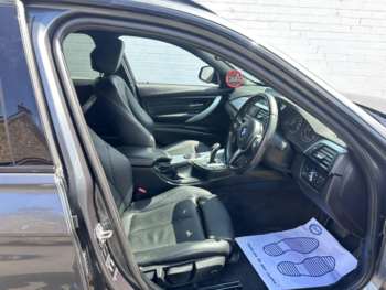 Used BMW 3 Series 2015 for sale - 75102973: Photo