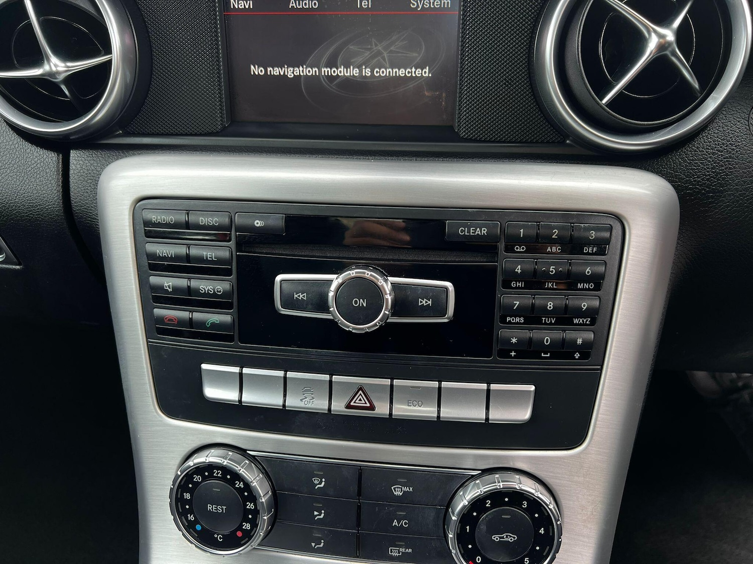 Used Mercedes-Benz SLK 2013 for sale - 75977601: Photo 23