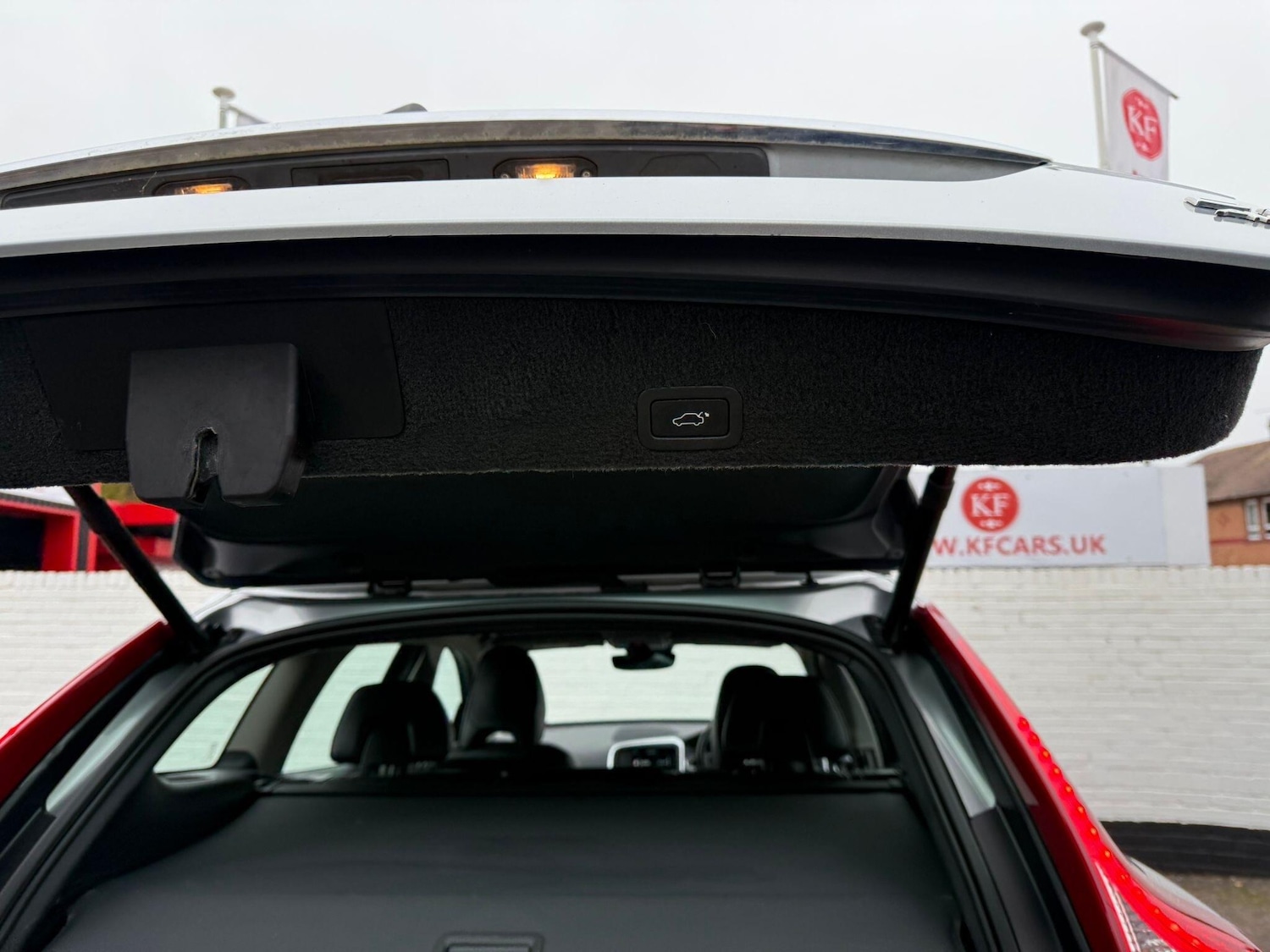 Used Volvo XC60 2015 for sale - 76701527: Photo 23