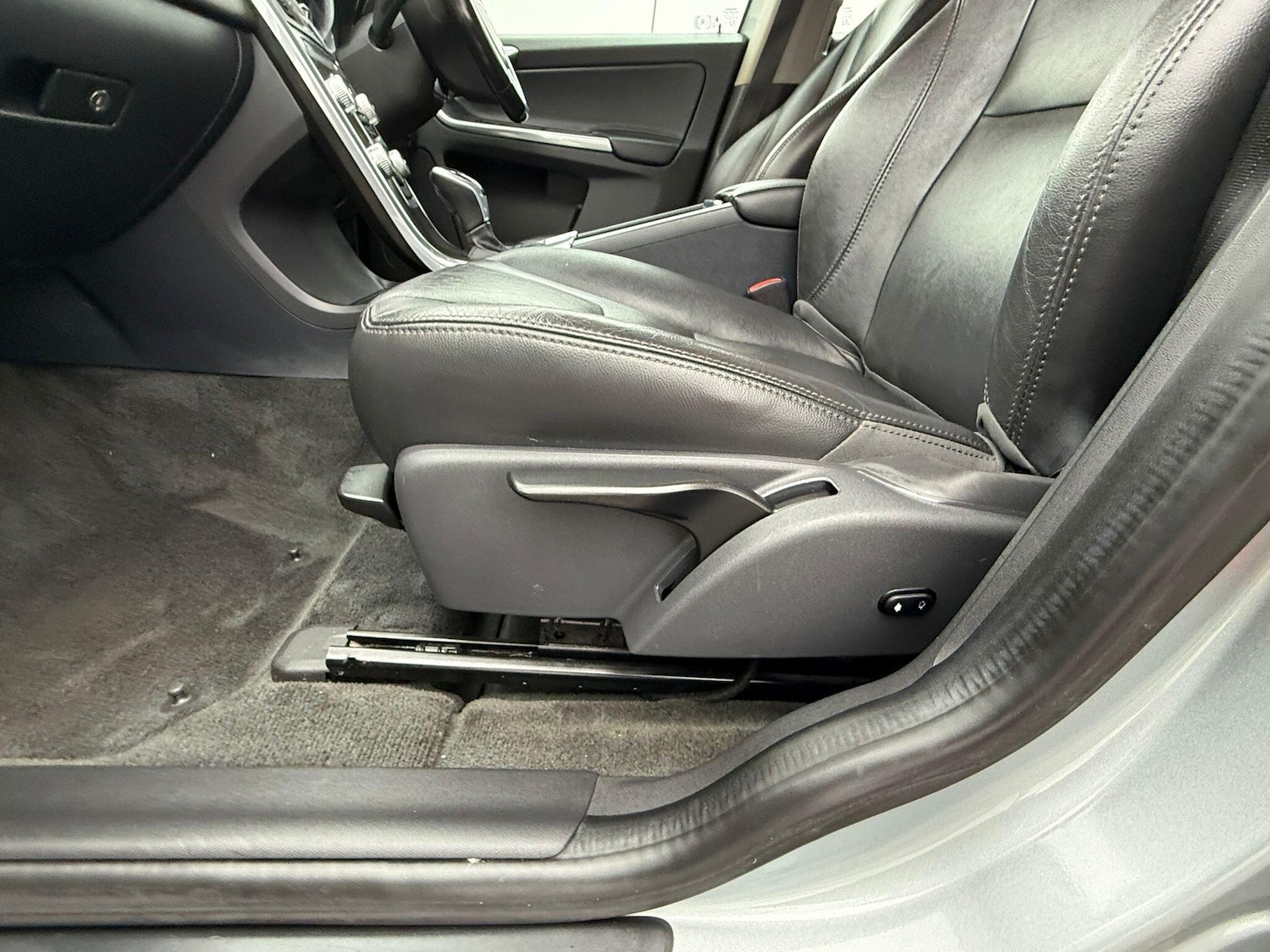 Used Volvo XC60 2015 for sale - 76701527: Photo 26