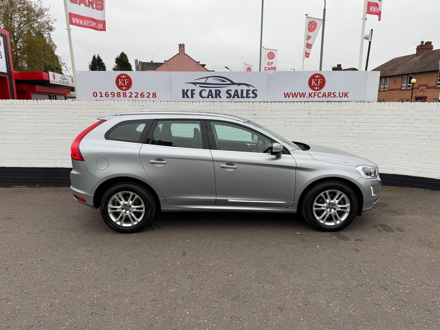 Used Volvo XC60 2015 for sale - 76701527: Photo 7