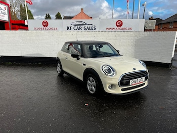 Used MINI Hatch 2020 for sale - 76270653: Photo