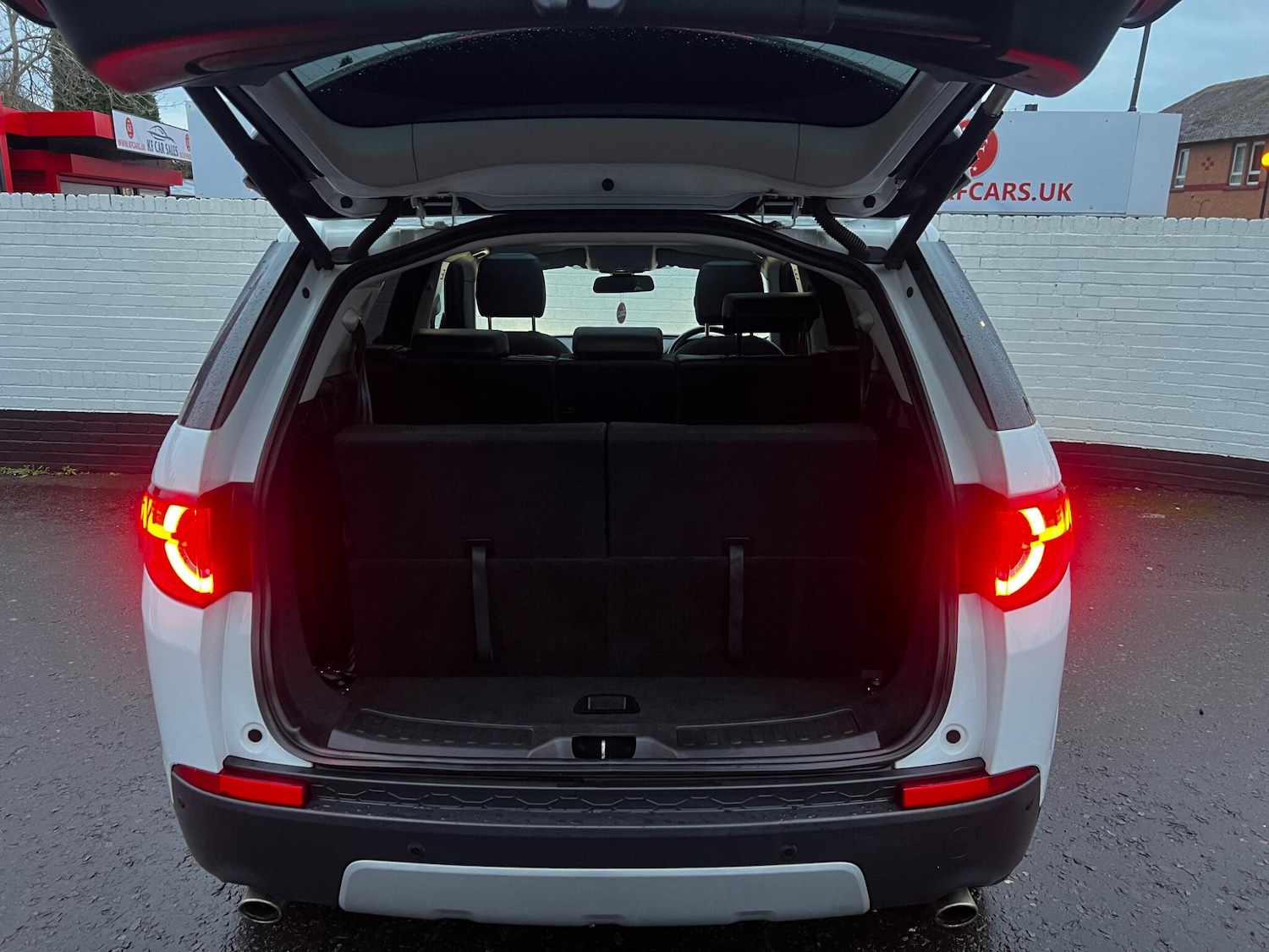 Used Land Rover Discovery Sport 2018 for sale - 77155823: Photo 20