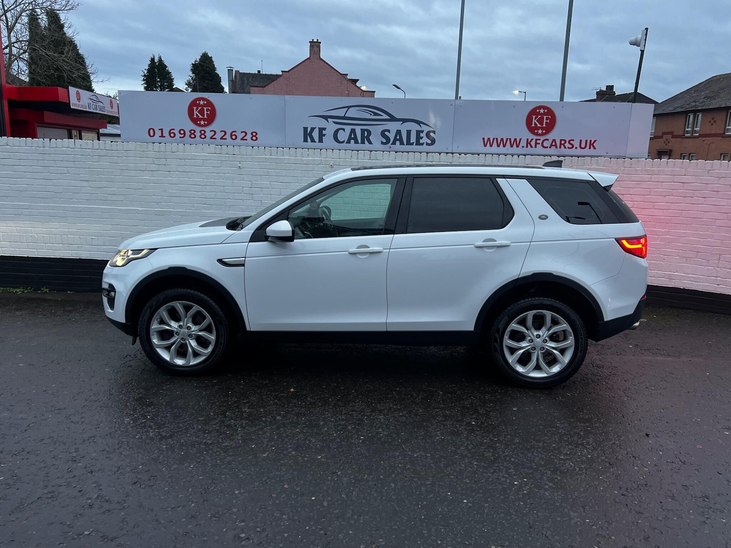 Used Land Rover Discovery Sport 2018 for sale - 77155823: Photo 5