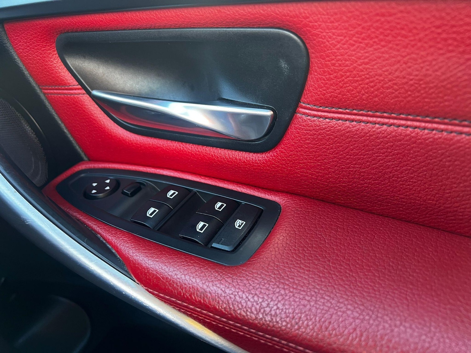 Used BMW 3 Series 2015 for sale - 76270857: Photo 23