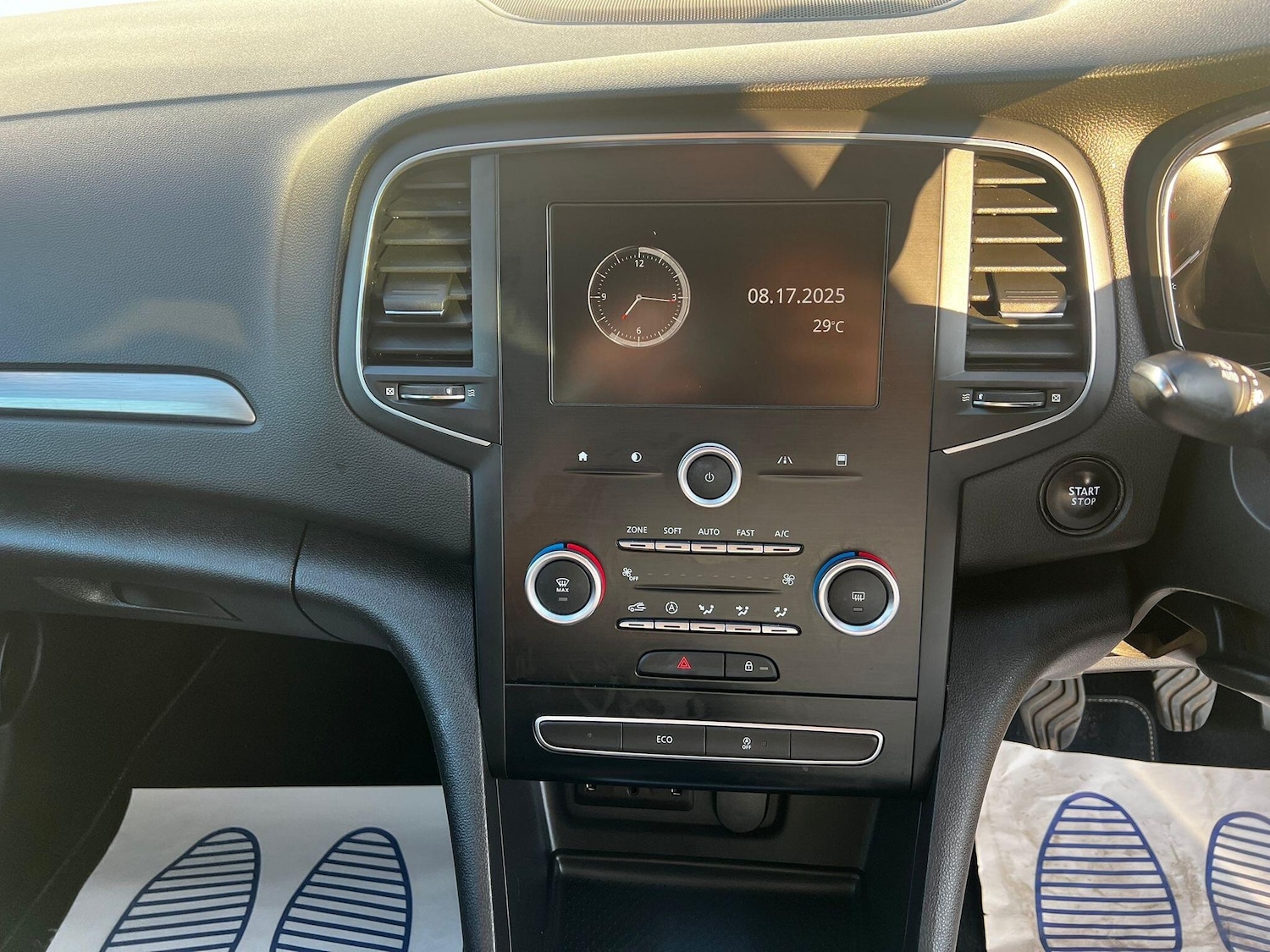 Used Renault Megane 2018 for sale - 76295967: Photo 19