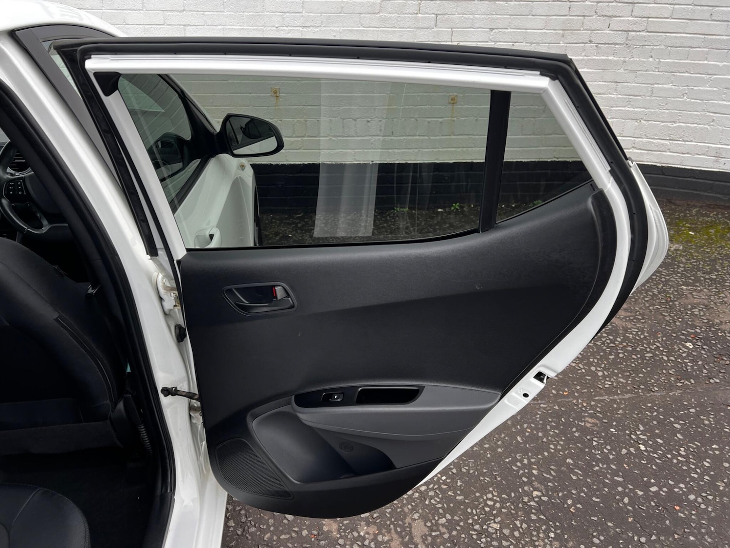 Used Hyundai i10 2019 for sale - 76936404: Photo 16