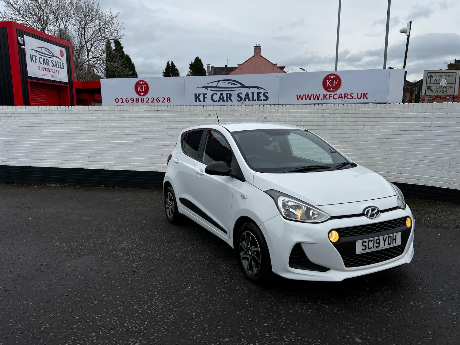Used Hyundai i10 2019 for sale - 76936404: Photo 2