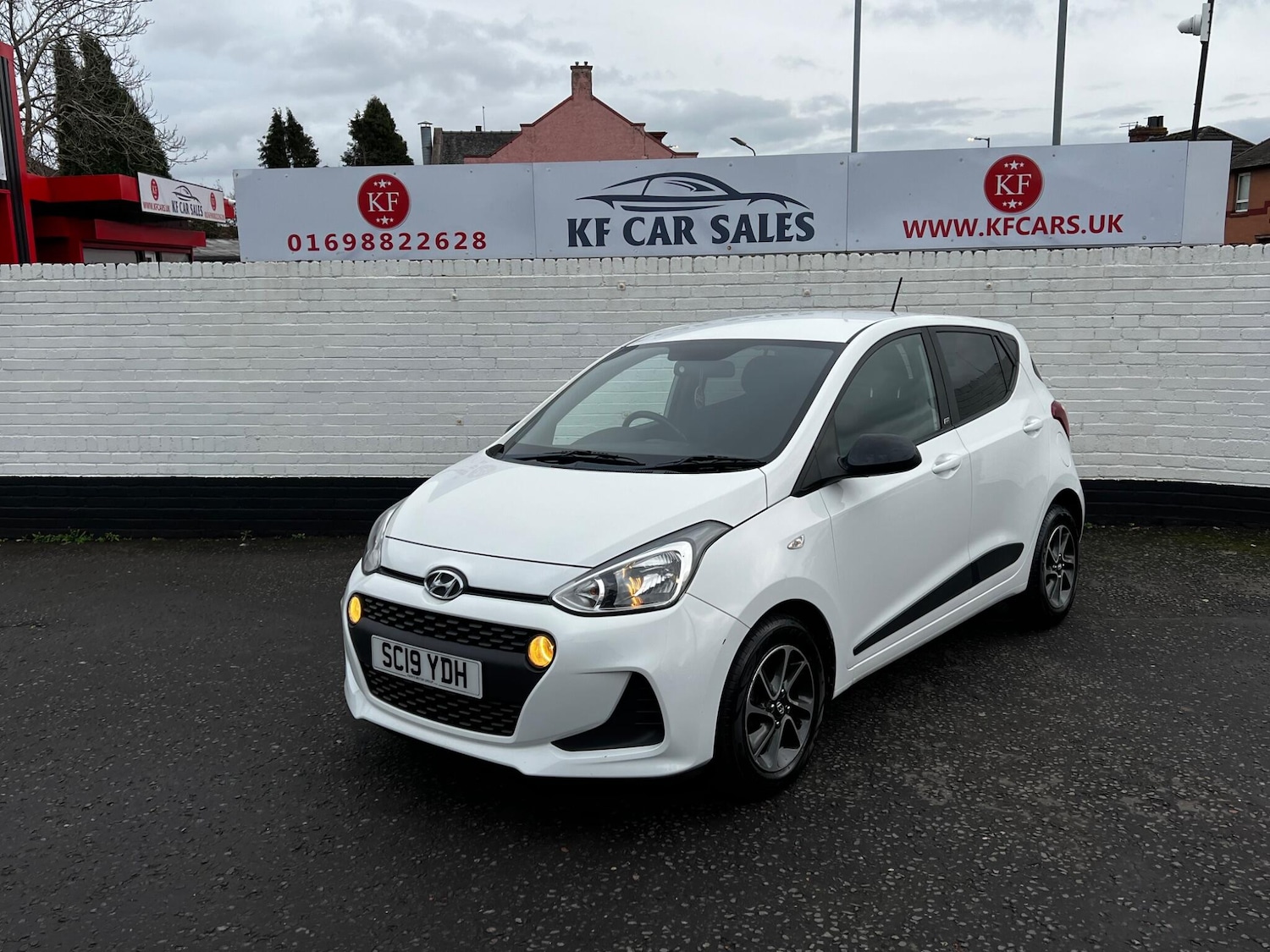 Used Hyundai i10 2019 for sale - 76936404: Photo 4
