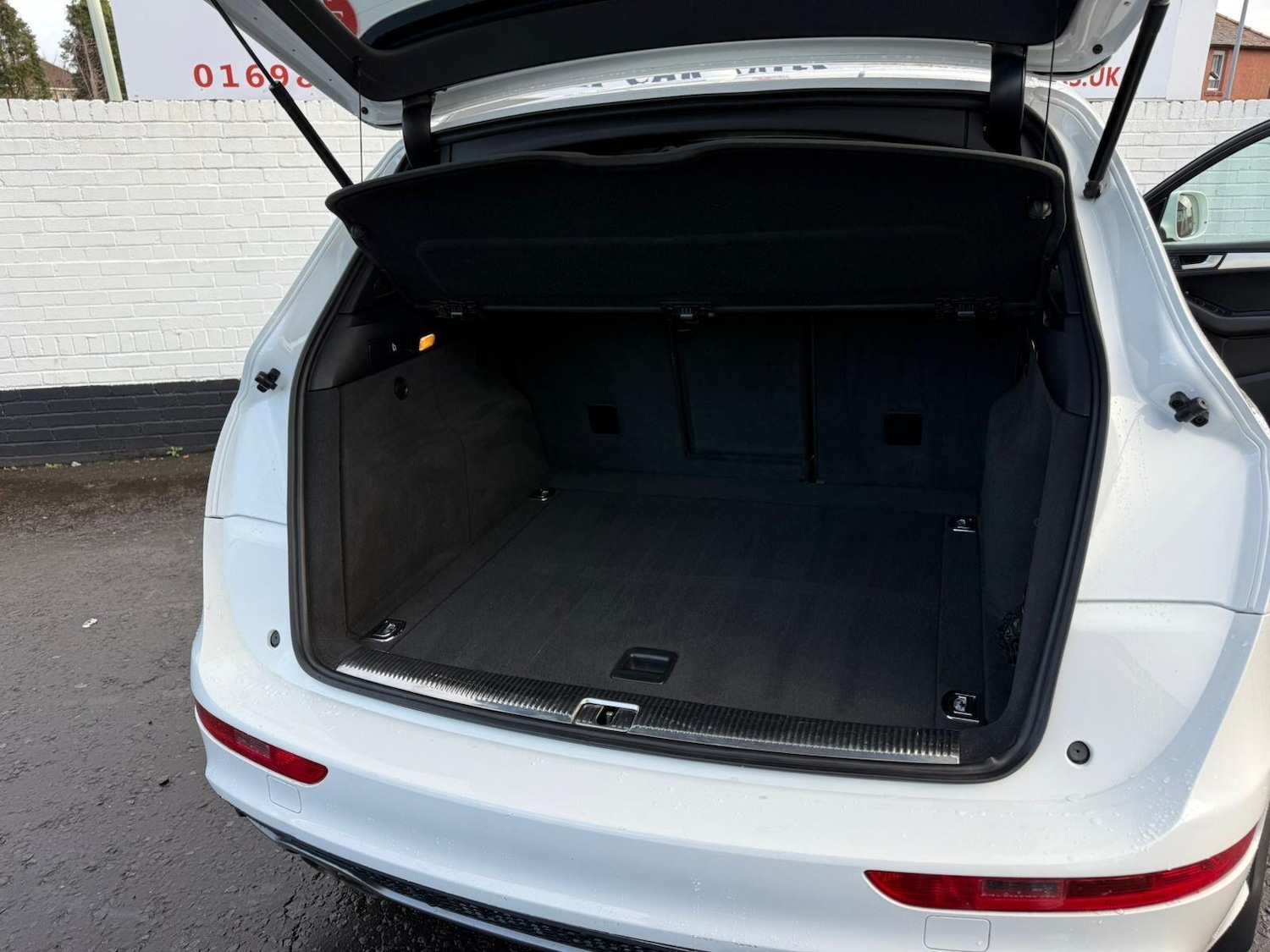 Used Audi Q5 2010 for sale - 76753134: Photo 24