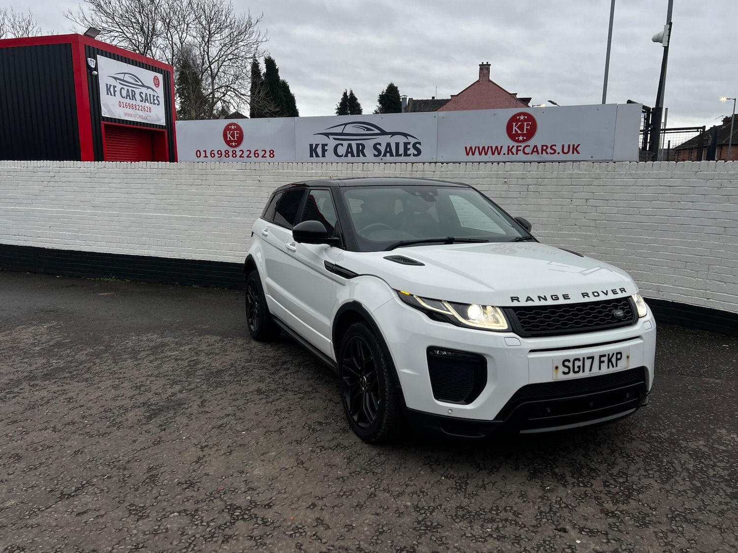 Used Land Rover Range Rover Evoque 2017 for sale - 77229781: Photo 2