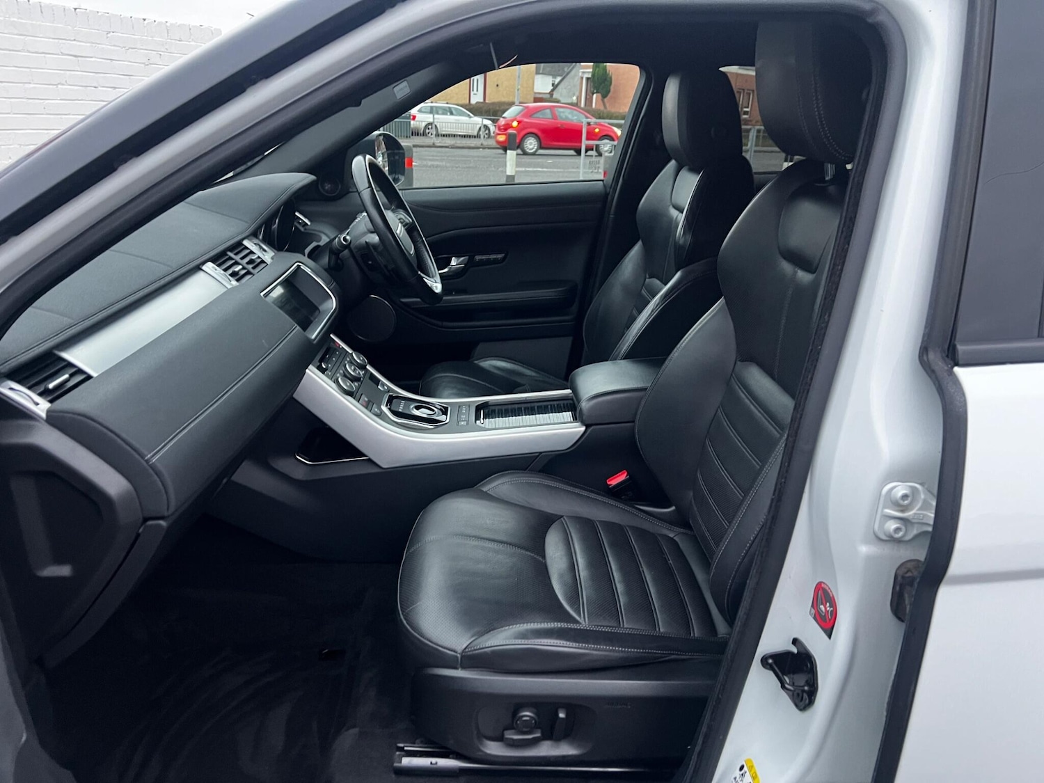 Used Land Rover Range Rover Evoque 2017 for sale - 77229781: Photo 24