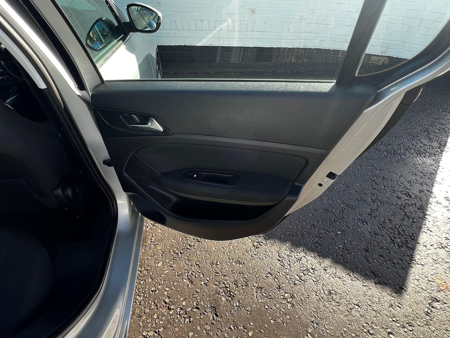 Used Peugeot 308 2016 for sale - 76671637: Photo 12