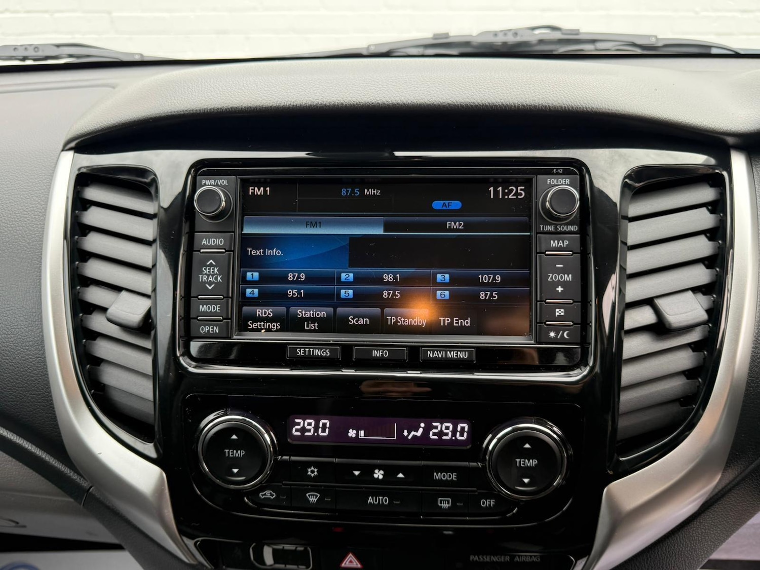 Used Mitsubishi L200 2016 for sale - 76472360: Photo 3