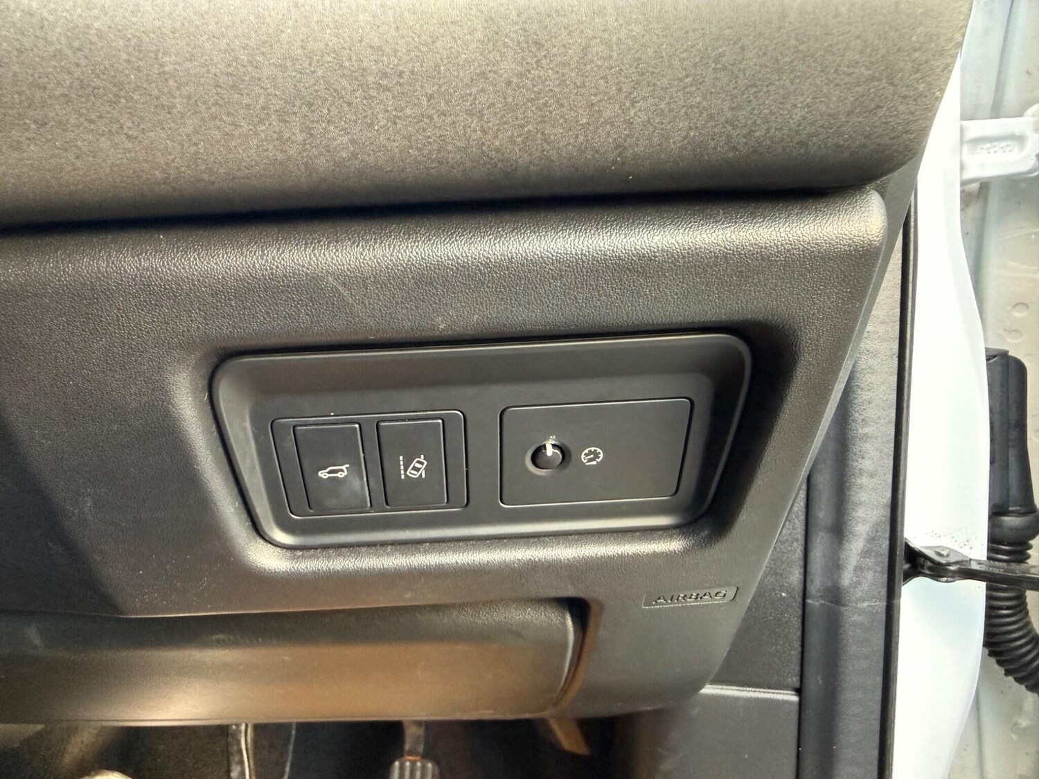 Used Land Rover Discovery Sport 2017 for sale - 77345252: Photo 17