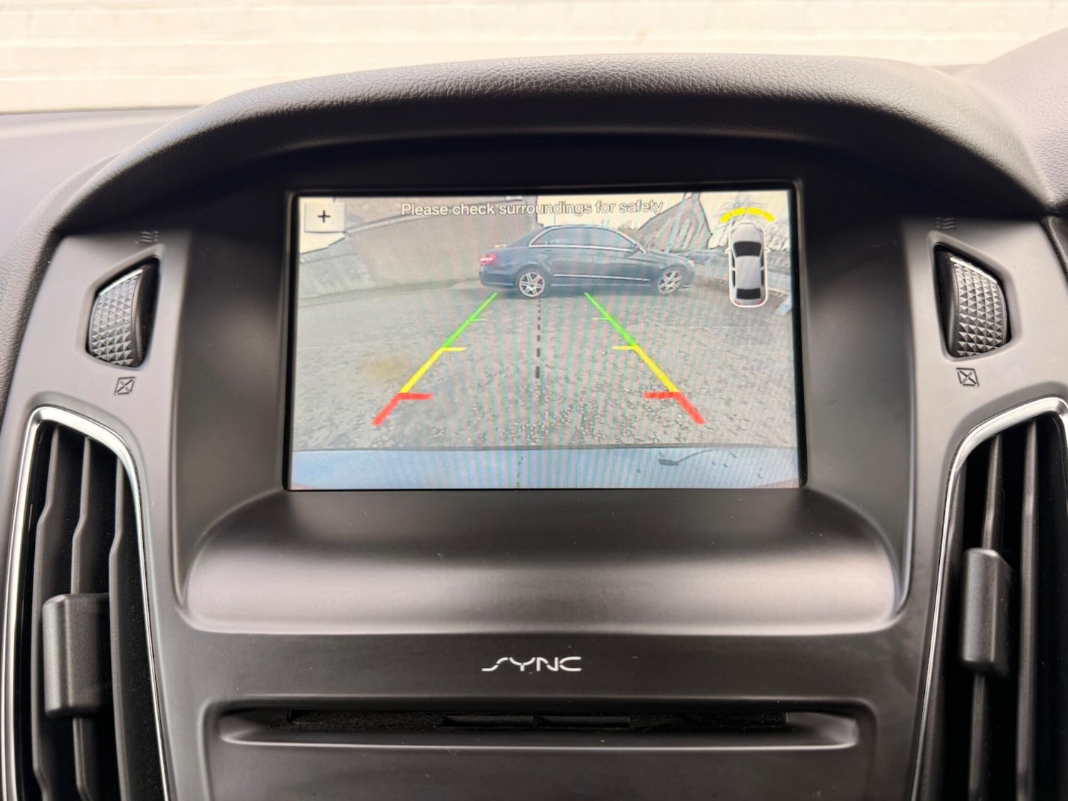 Used Ford Focus for sale - 77924928: Photo 11