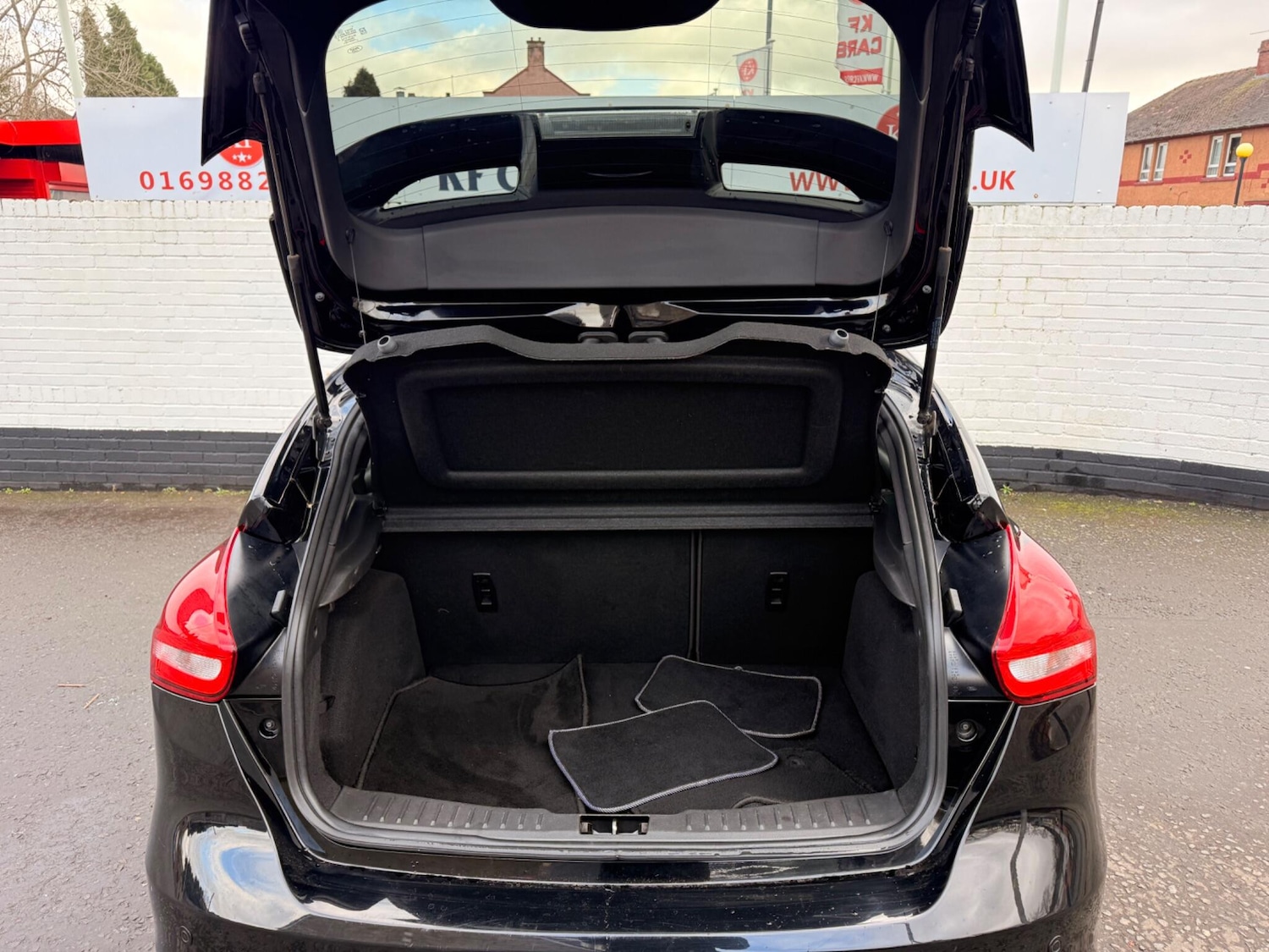 Used Ford Focus for sale - 77924928: Photo 20