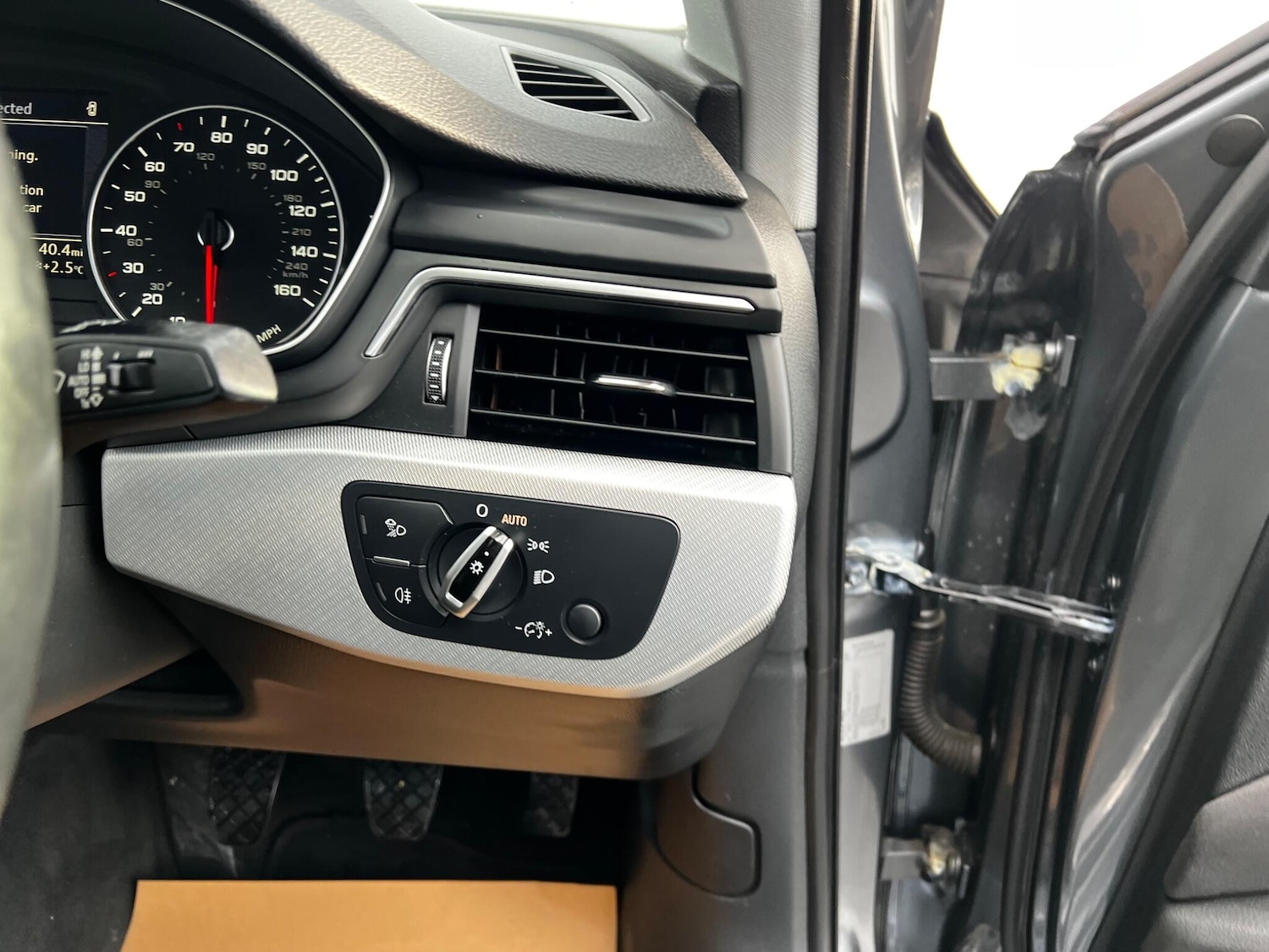 Used Audi A4 2016 for sale - 77155592: Photo 10