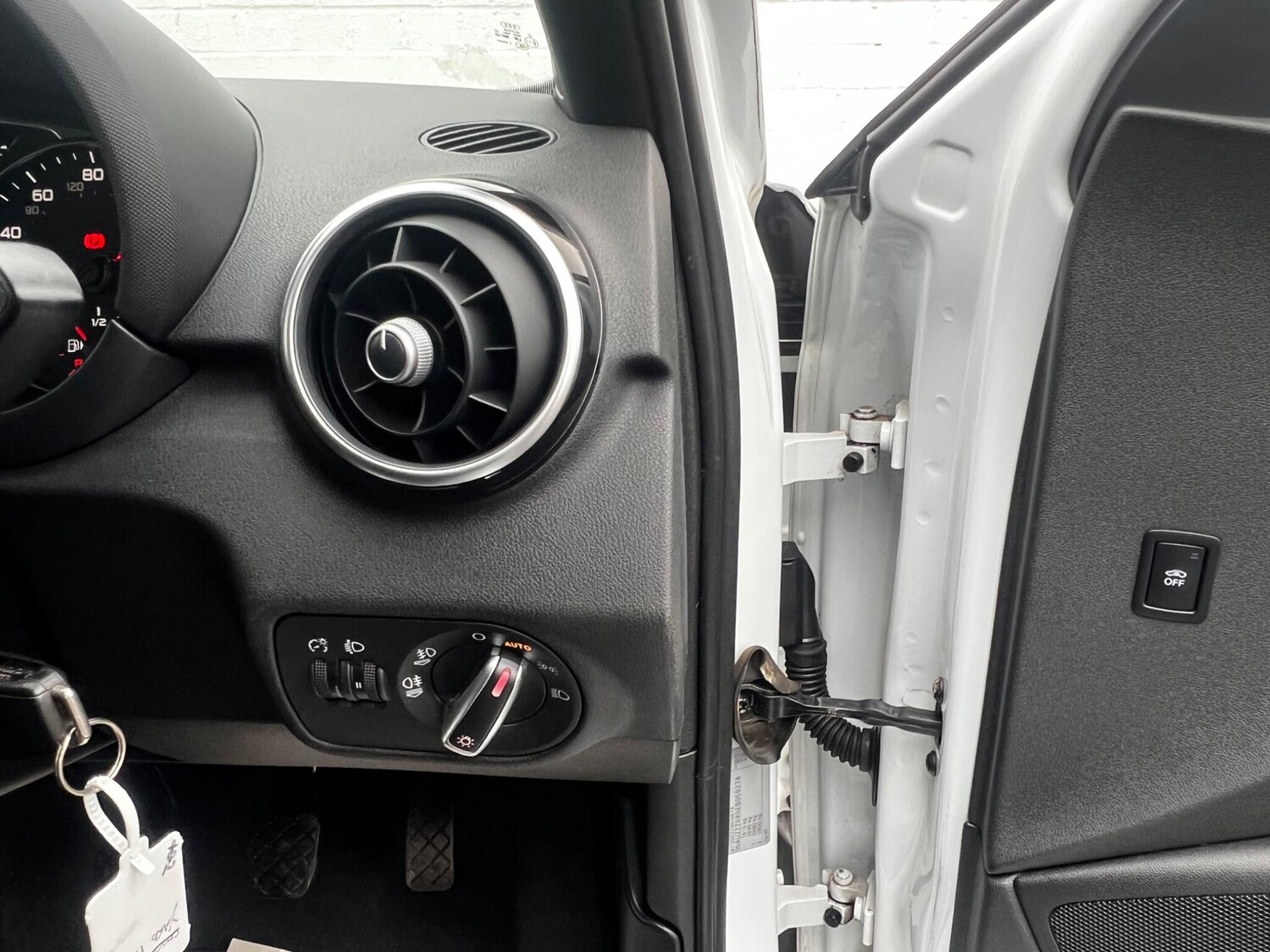 Used Audi A1 for sale - 77659004: Photo 11