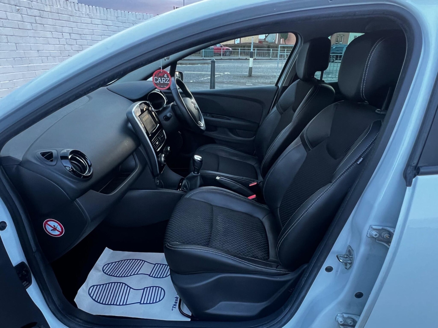 Used Renault Clio 2019 for sale - 77029399: Photo 23