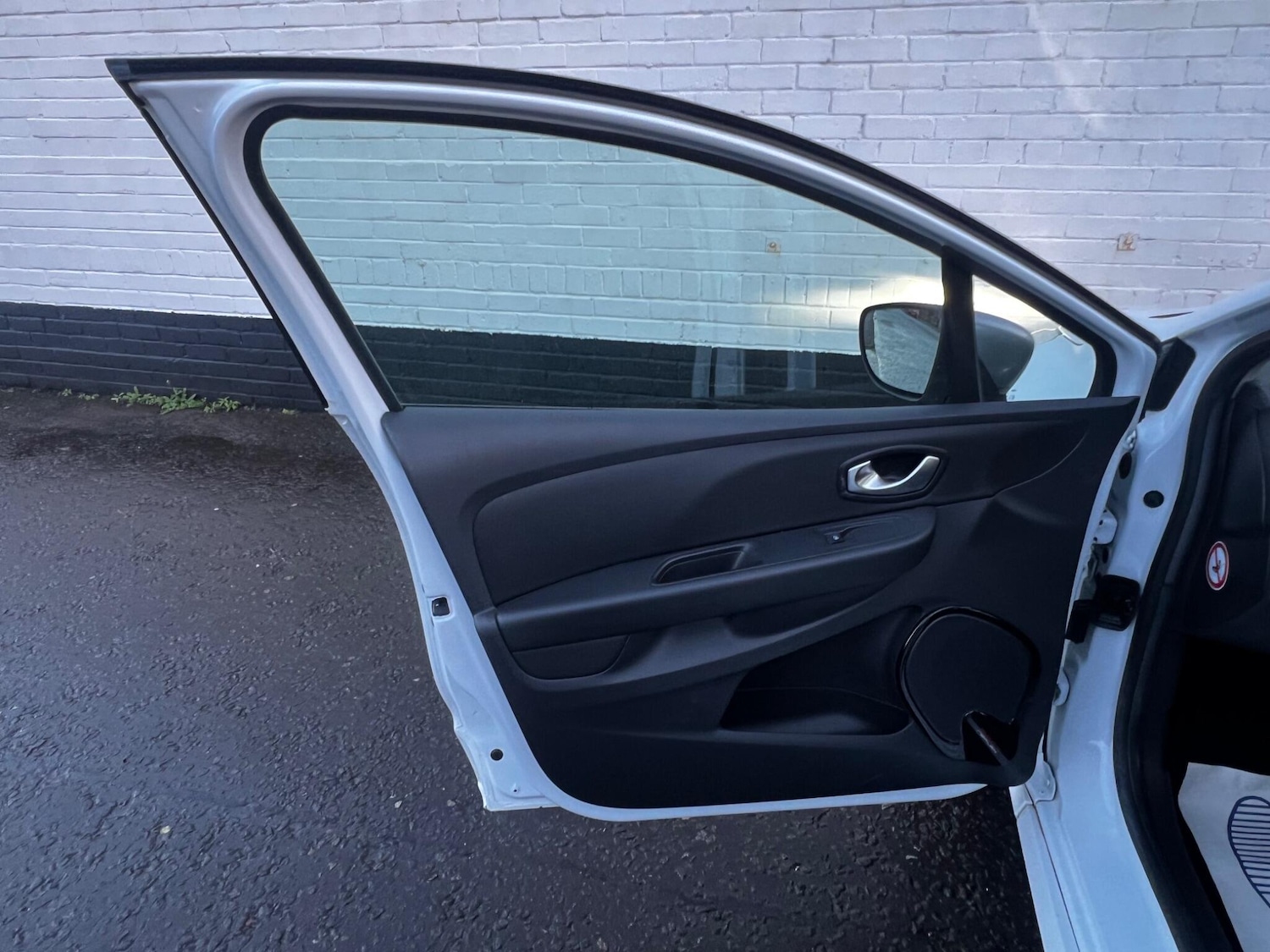 Used Renault Clio 2019 for sale - 77029399: Photo 24