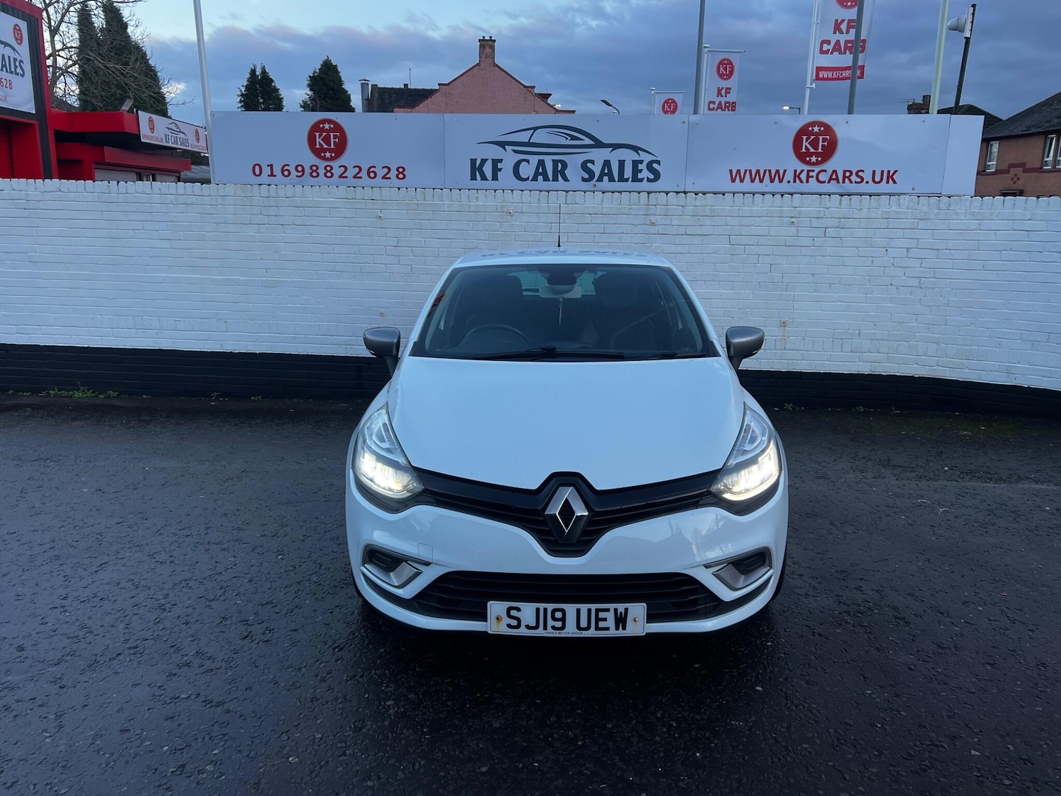 Used Renault Clio 2019 for sale - 77029399: Photo 3