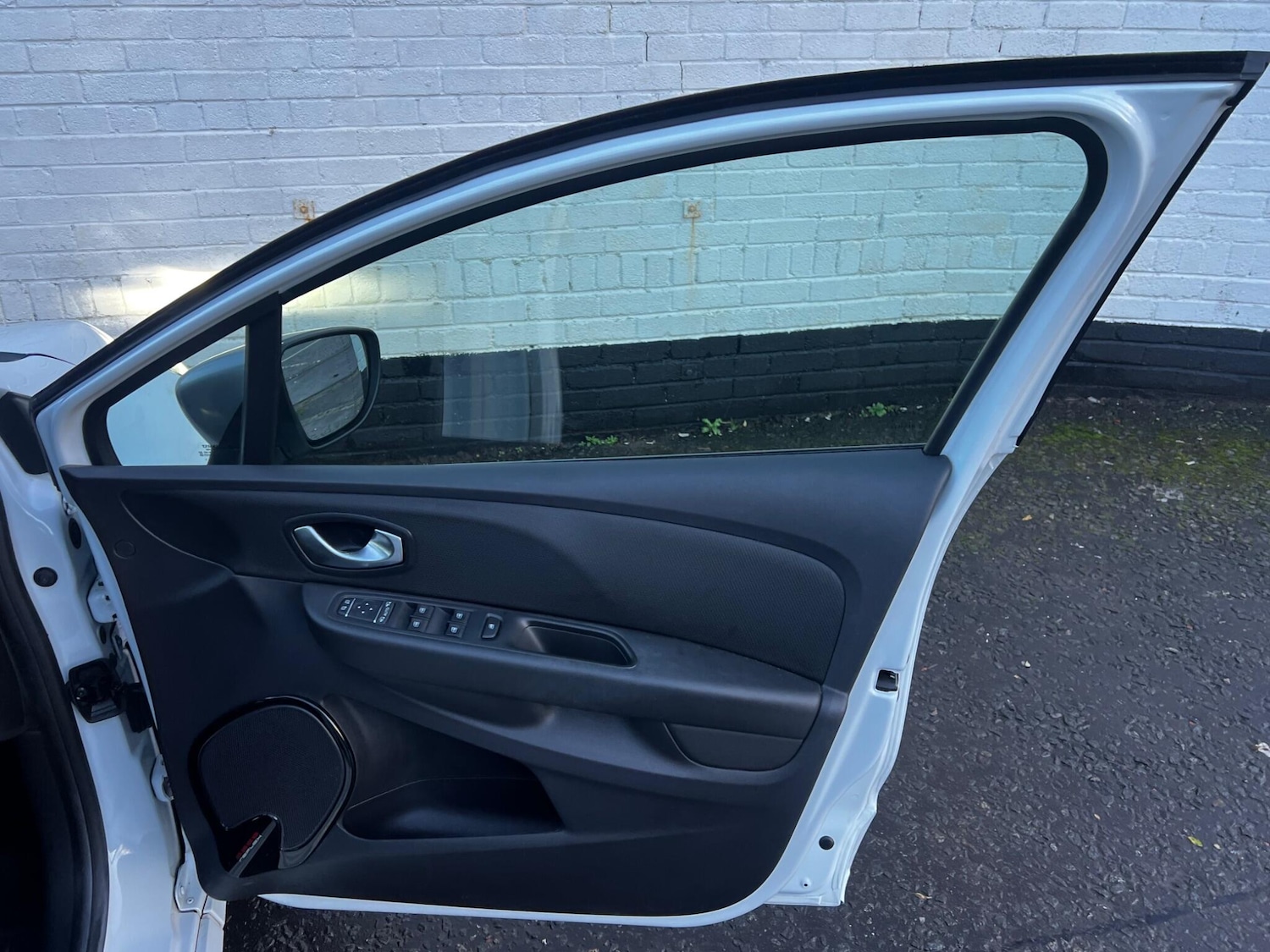 Used Renault Clio 2019 for sale - 77029399: Photo 9