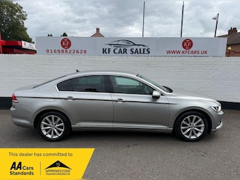 Volkswagen - Passat