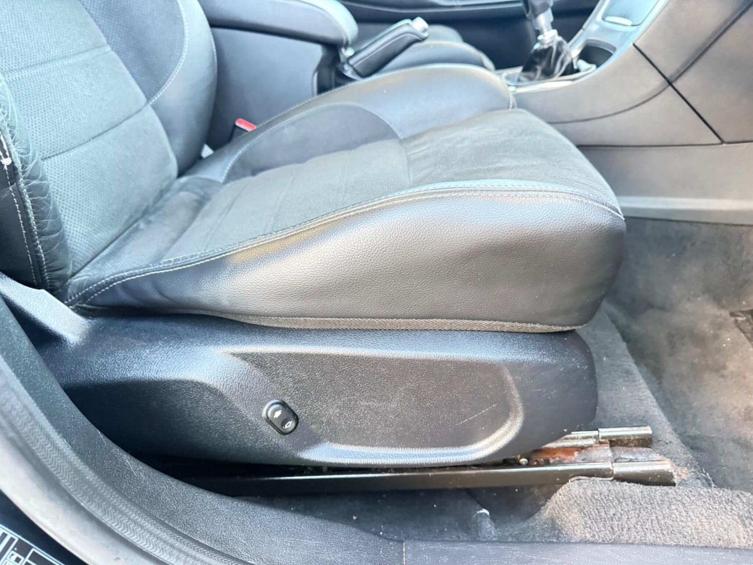 Used Ford Mondeo 2012 for sale - 77377690: Photo 19