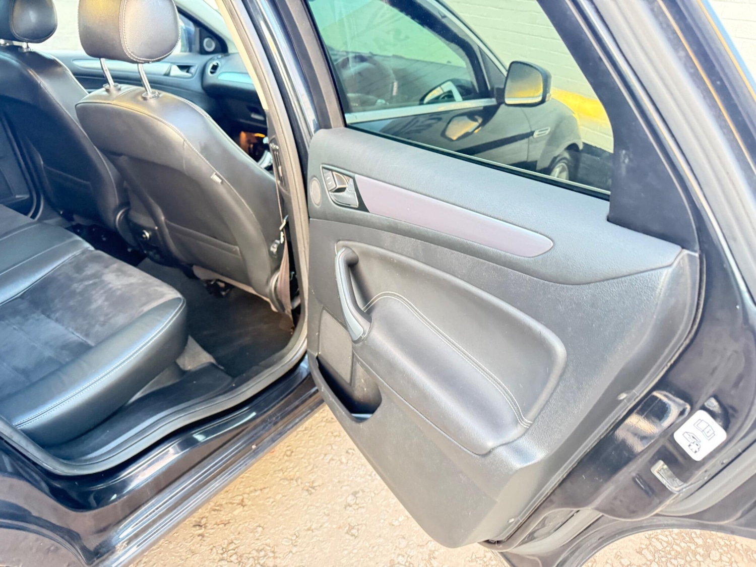 Used Ford Mondeo 2012 for sale - 77377690: Photo 20