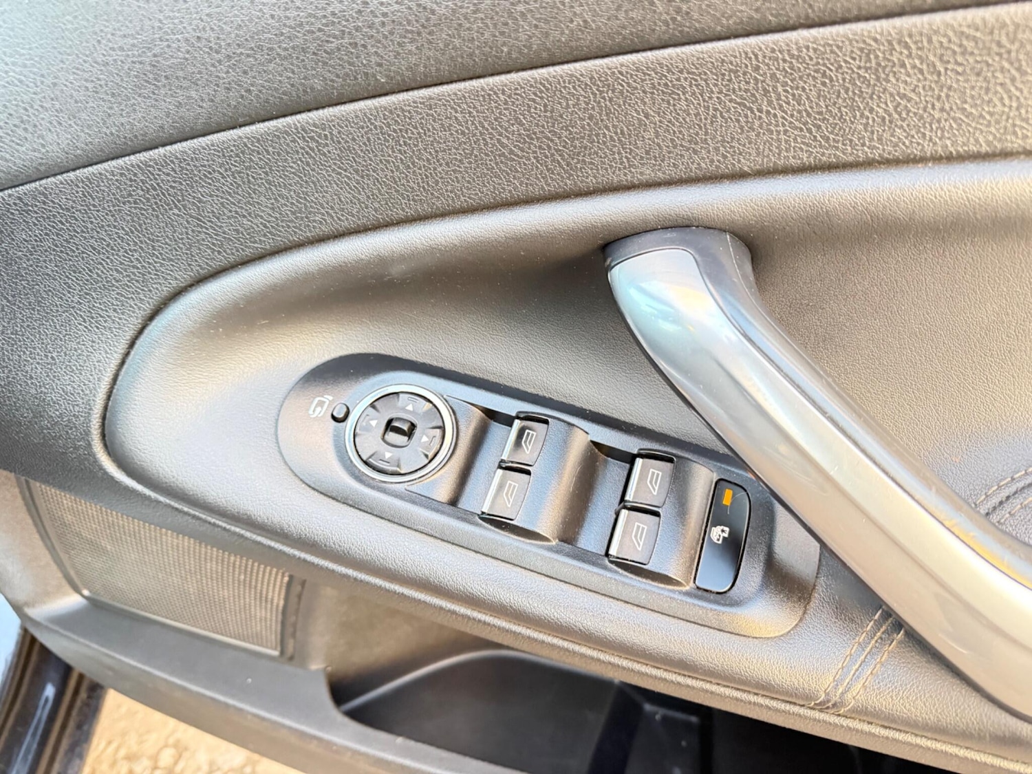 Used Ford Mondeo 2012 for sale - 77377690: Photo 9