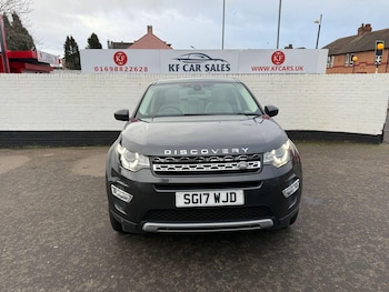 Used Land Rover Discovery Sport 2017 for sale - 77279639: Photo