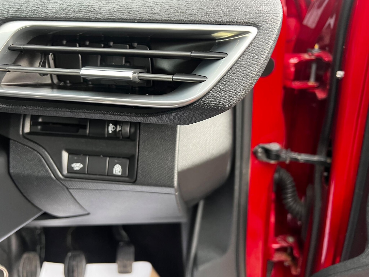 Used Peugeot 3008 for sale - 77658278: Photo 10