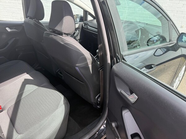 Used Ford Fiesta 2019 for sale - 75543788: Photo 22