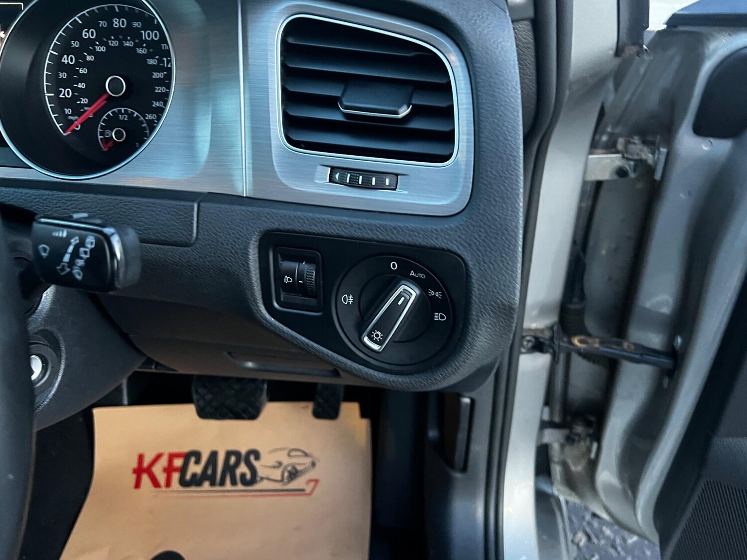 Used Volkswagen Golf 2015 for sale - 76759405: Photo 11