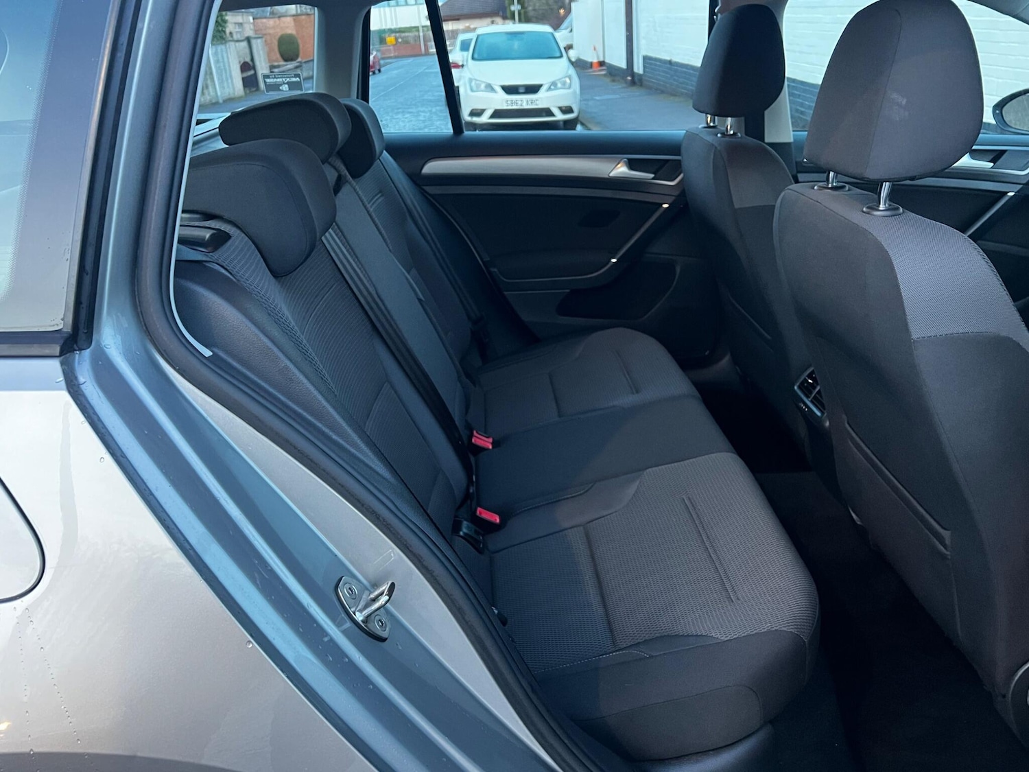 Used Volkswagen Golf 2015 for sale - 76759405: Photo 18