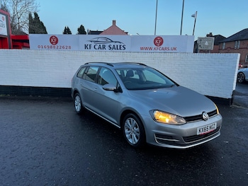 Used Volkswagen Golf 2015 for sale - 76759405: Photo