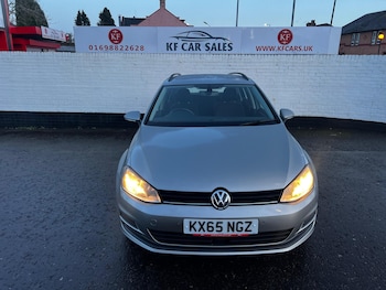 Used Volkswagen Golf 2015 for sale - 76759405: Photo