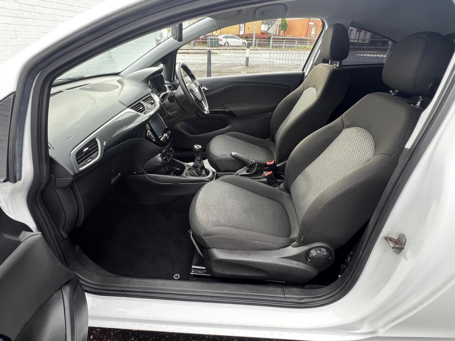 Used Vauxhall Corsa 2017 for sale - 76152960: Photo 20