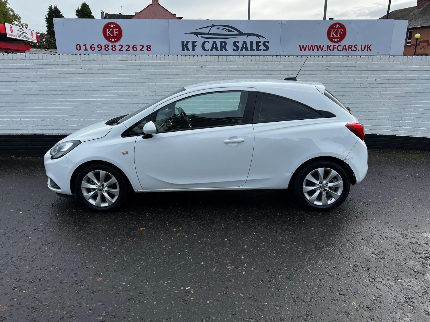 Used Vauxhall Corsa 2017 for sale - 76152960: Photo 5