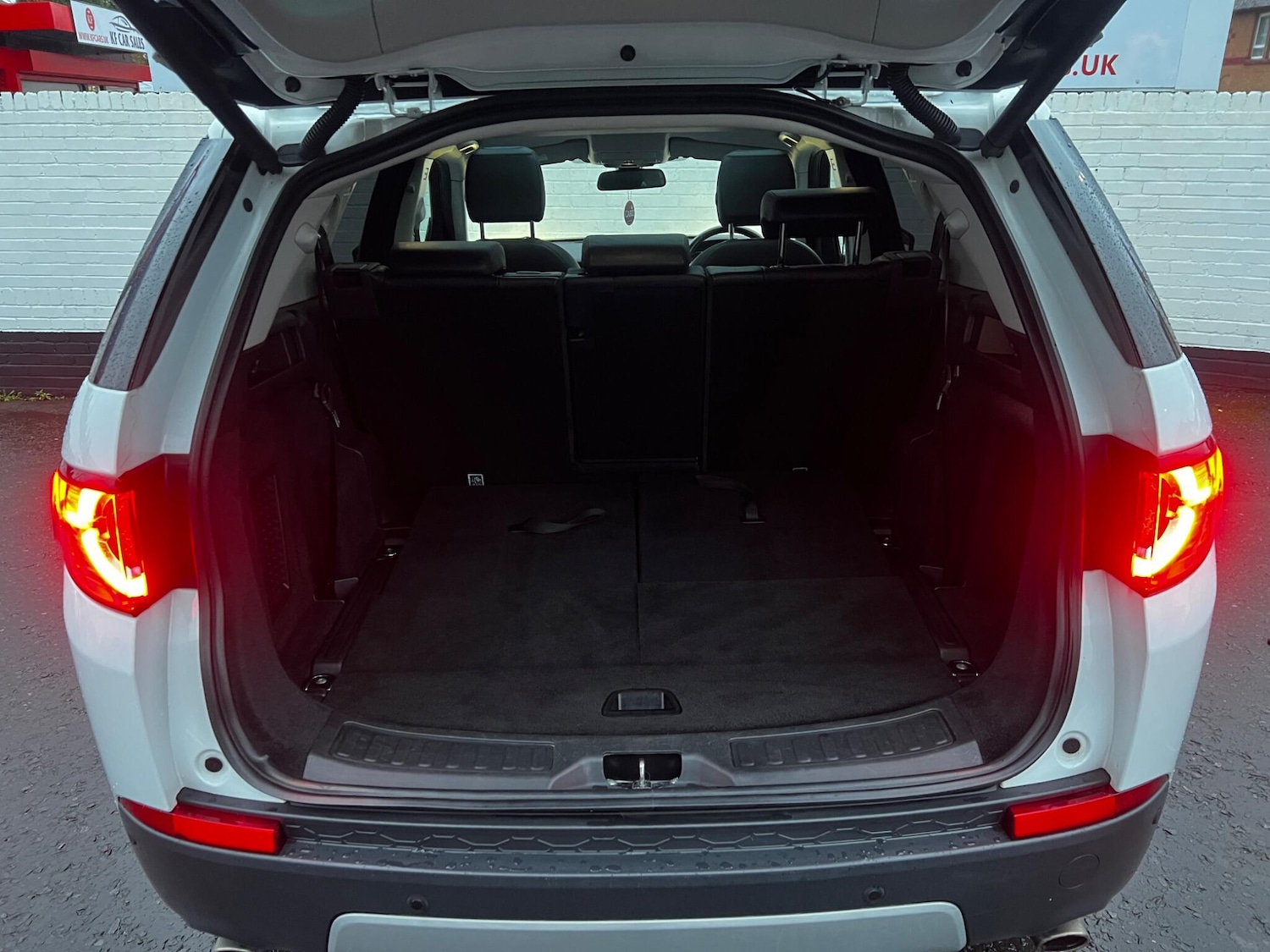 Used Land Rover Discovery Sport 2018 for sale - 76824634: Photo 21