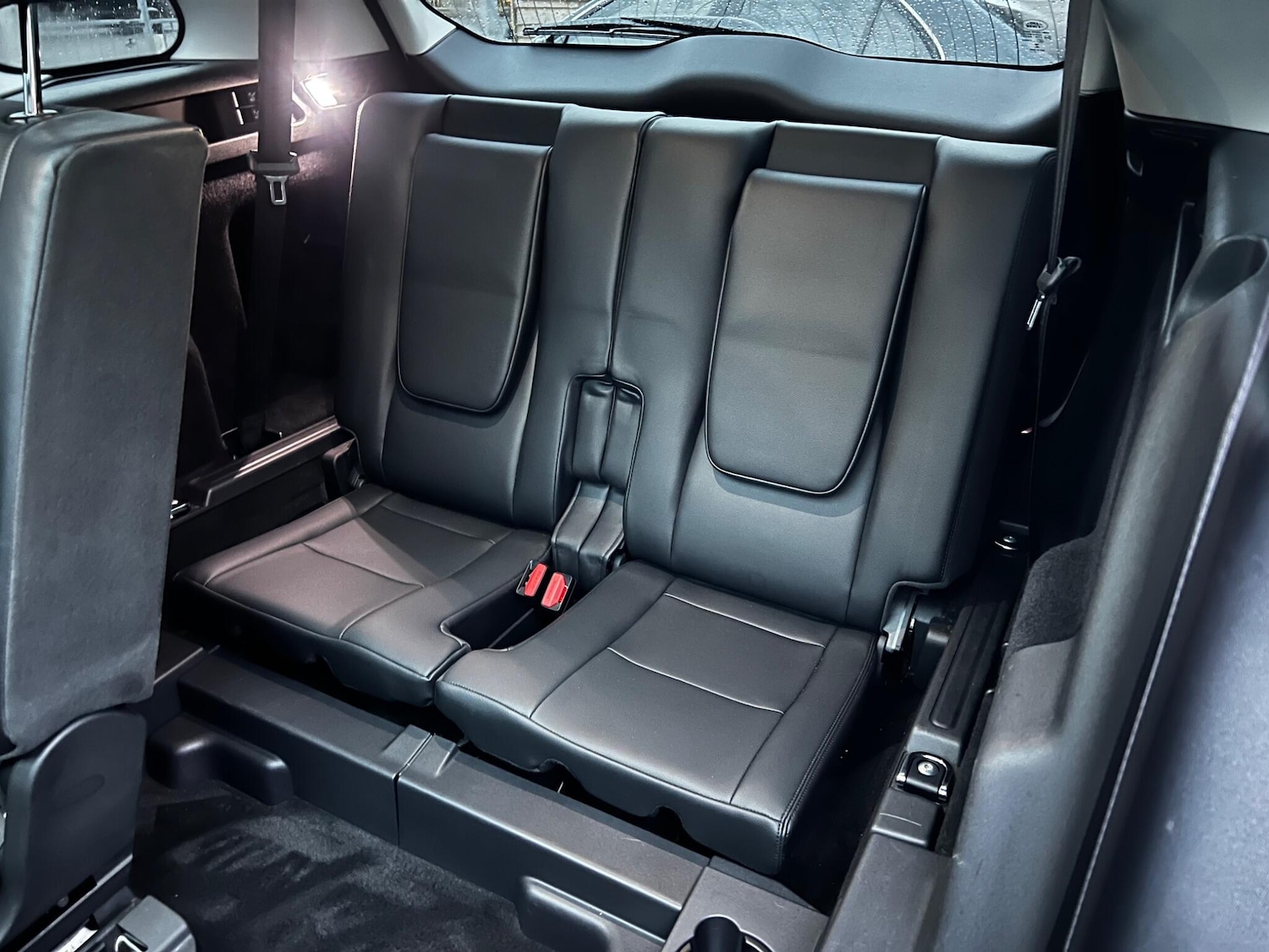 Used Land Rover Discovery Sport 2018 for sale - 76824634: Photo 24