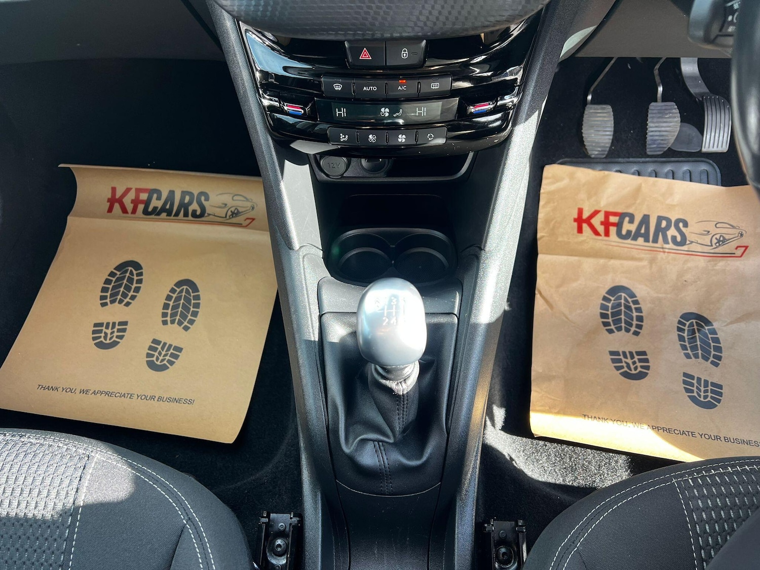 Used Peugeot 208 2019 for sale - 76270202: Photo 10