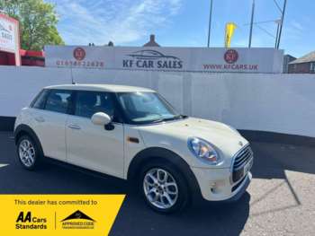 2018 (67) - 1.5 Cooper D Euro 6 (s/s) 5dr