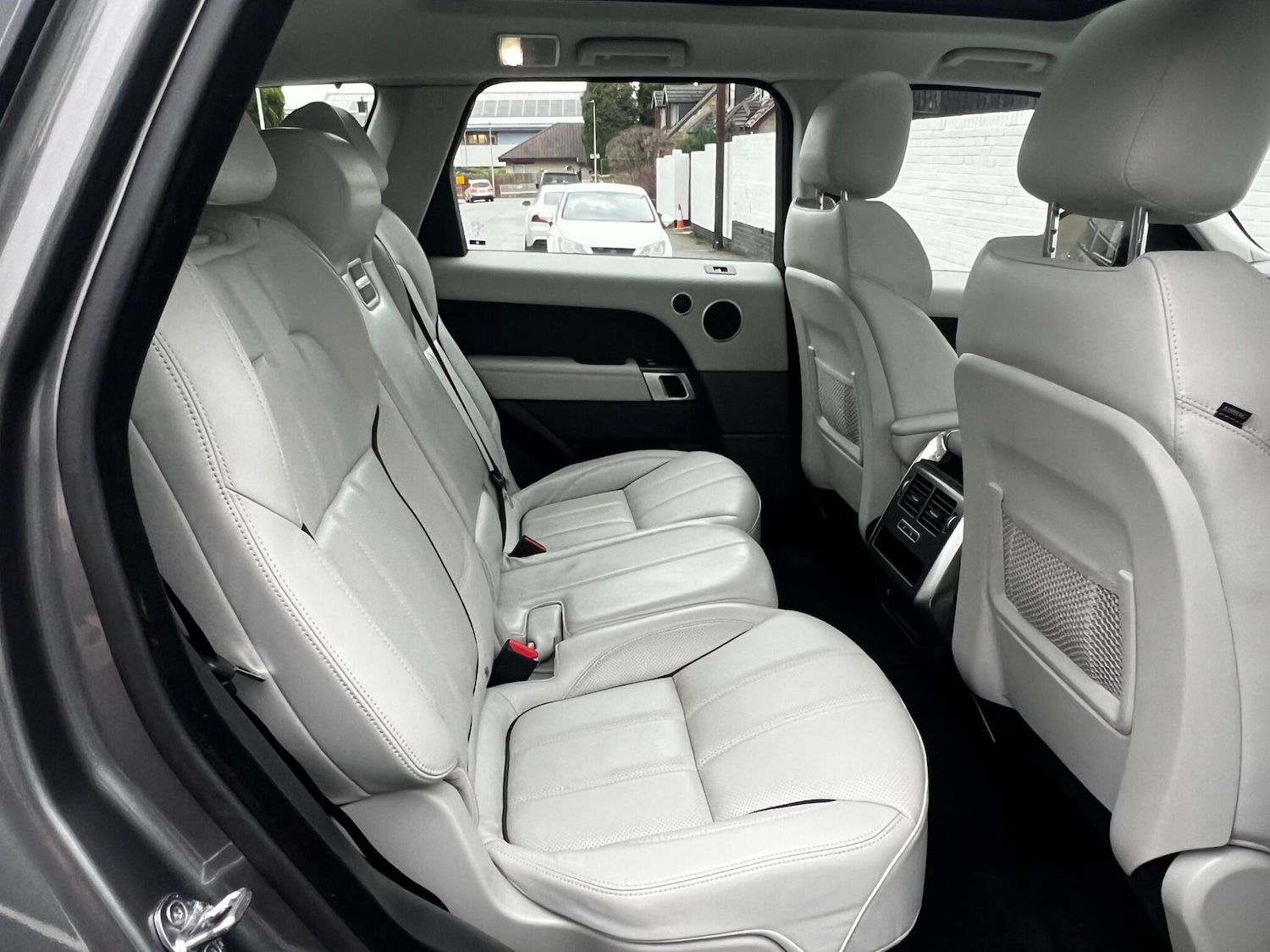 Used Land Rover Range Rover Sport 2017 for sale - 76823683: Photo 12