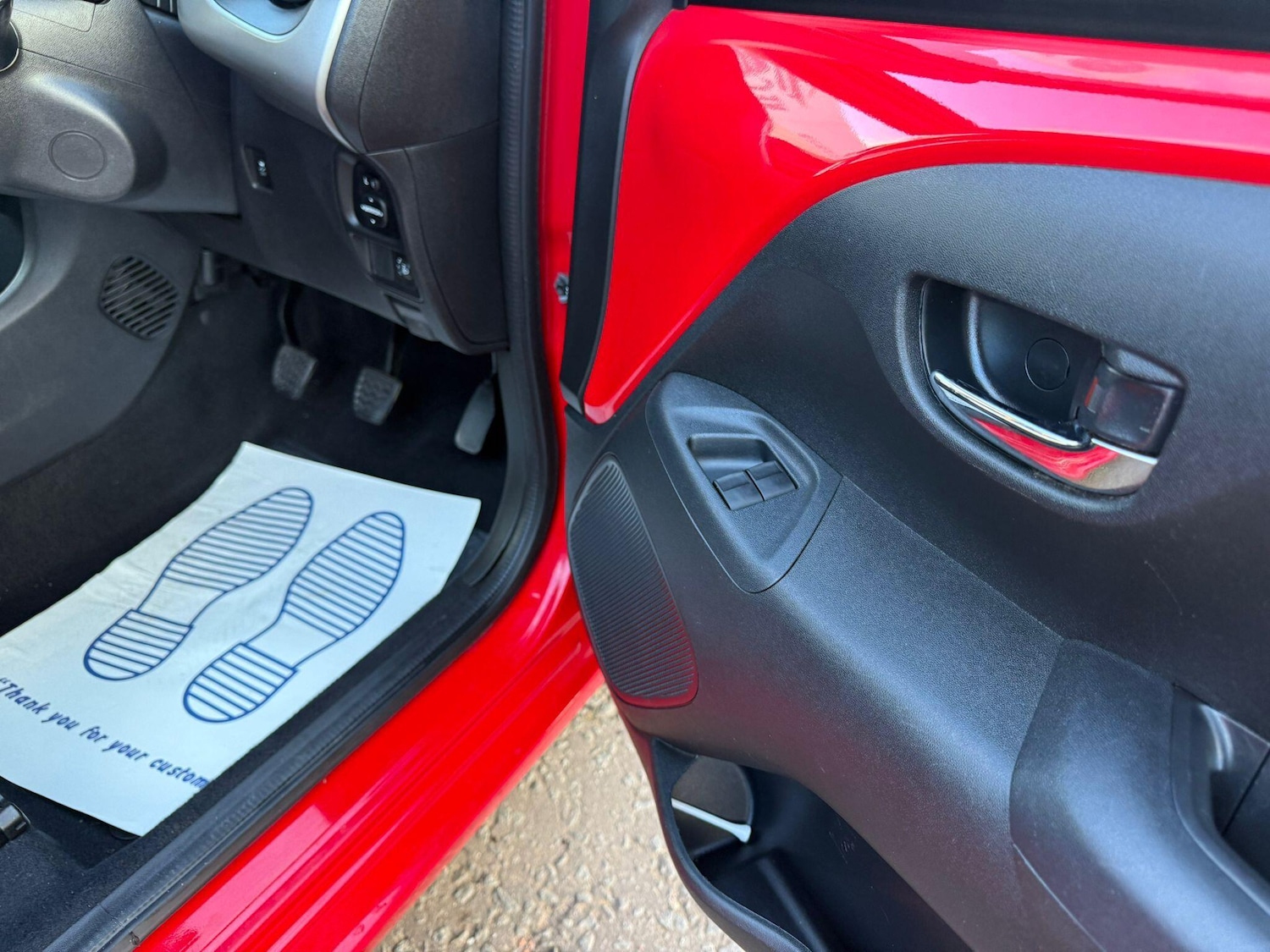 Used Peugeot 108 2015 for sale - 76997183: Photo 19